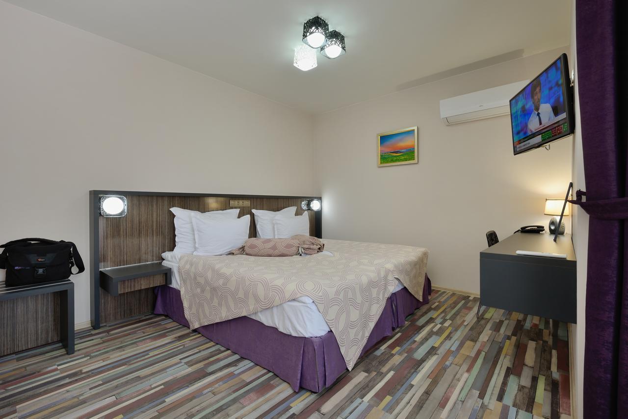 Hotel Hello Hissar Hisarya Extérieur photo