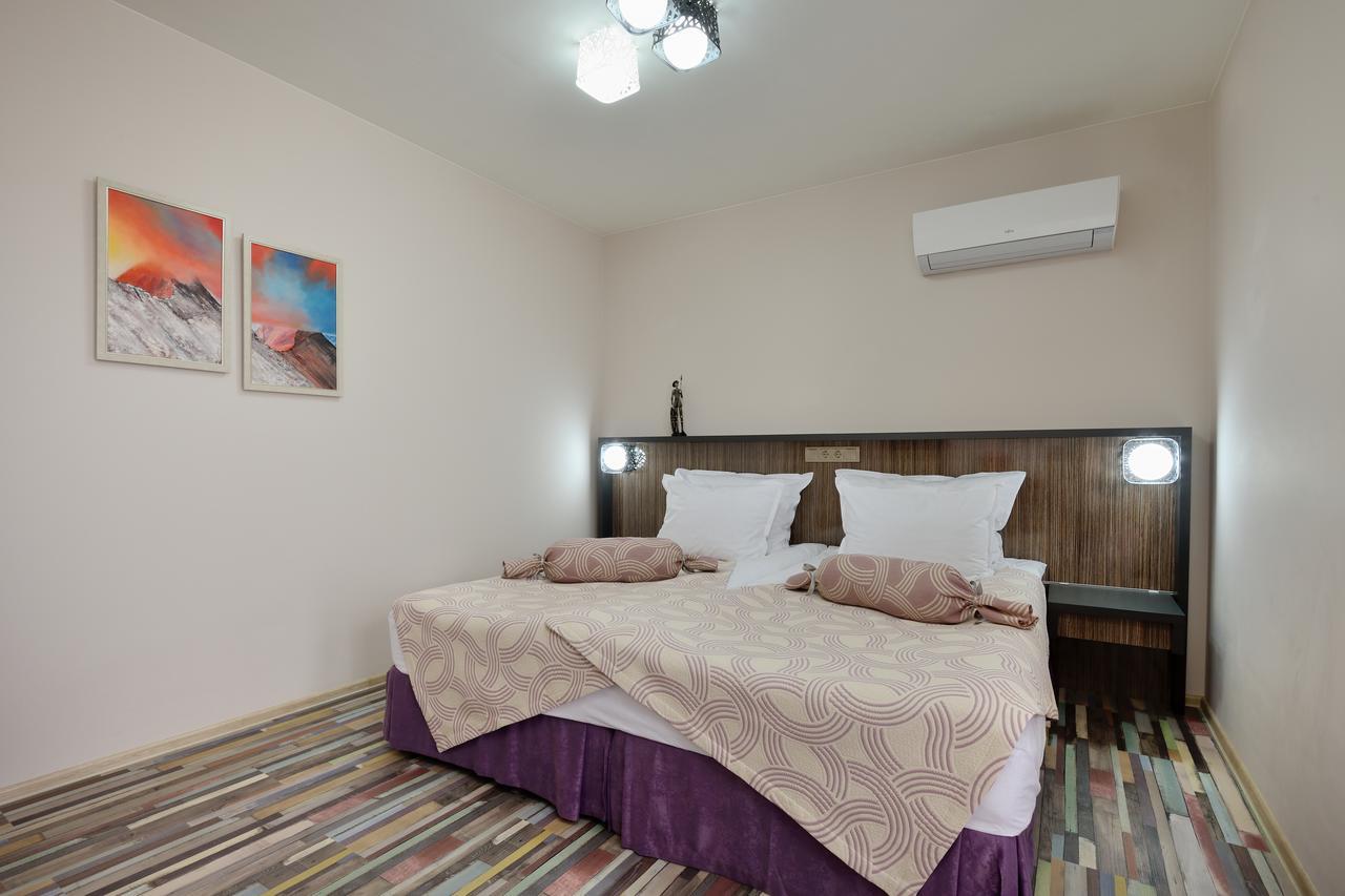 Hotel Hello Hissar Hisarya Extérieur photo
